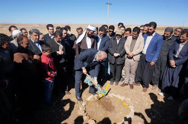 ۲۷ روستای دیگر شهرستان دیواندره تحت پوشش تلفن همراه قرارمی گیرند
