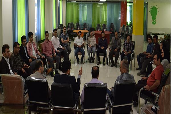 برنامه ریزی جهت توسعه صادرات نرم افزار در استان کردستان