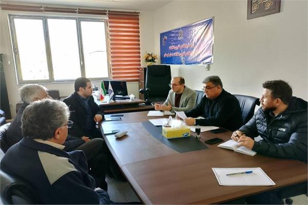 بررسی 20 پرونده تخلفات دفاتر پیشخوان در نشست اداره‌کل ارتباطات  کردستان