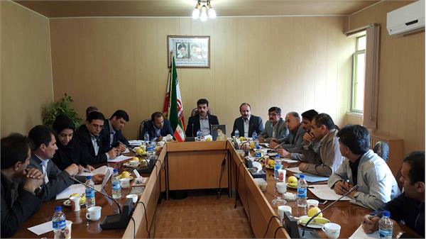 برگزاری جلسه روند توسعه زیر ساخت های ارتباطی در شهرستان سروآباد