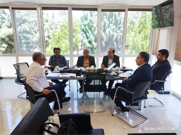 راه اندازی 7 گلخانه هوشمند مبتنی بر اینترنت اشیاء در کردستان